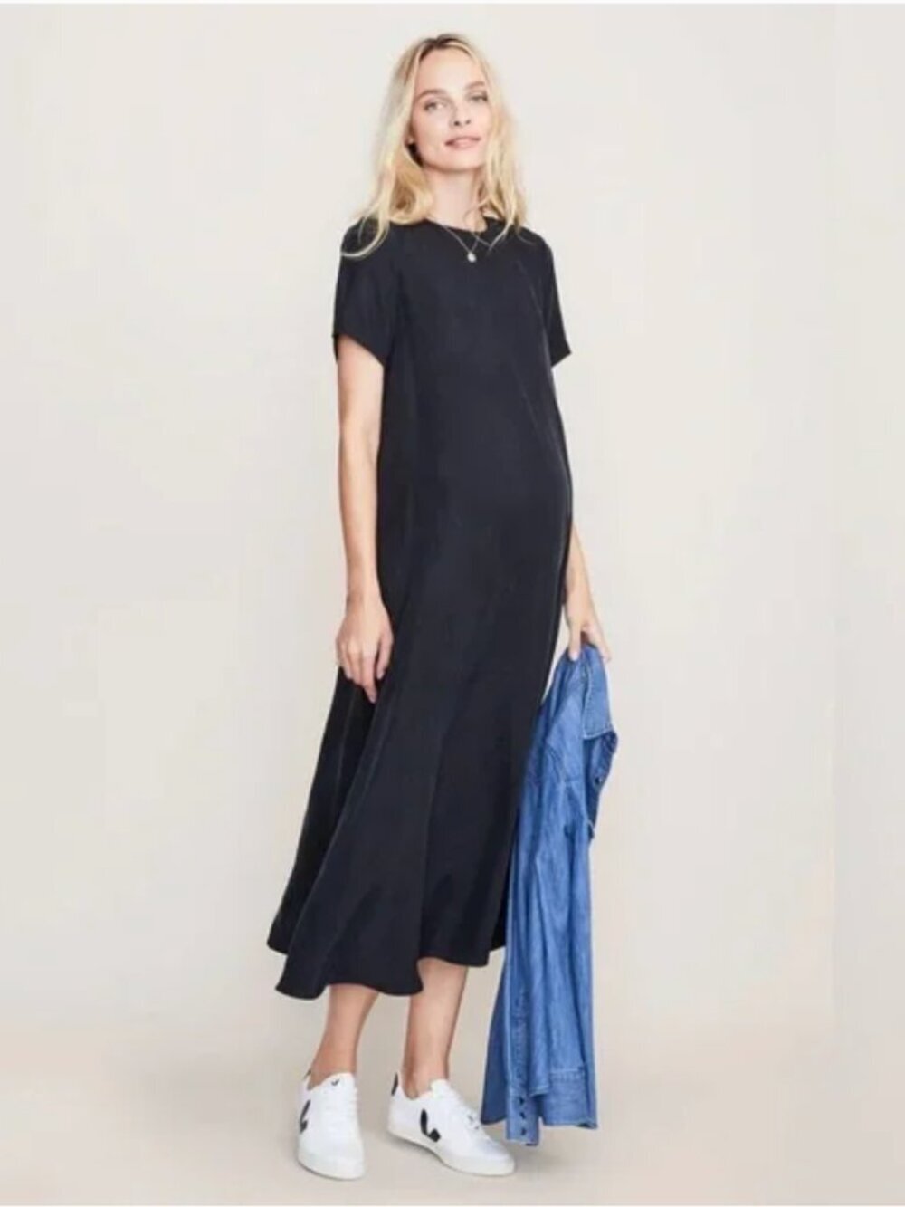 Hatch James Maternity Dress Short Sleeve Crewneck Midi A-Line Black 1 US 4-6